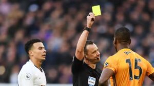 ¿Qué significa mas de 5.5 tarjetas amarillas_ (1)