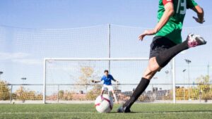 ¿Qué es más de 0.5 remates al arco en Bet365?